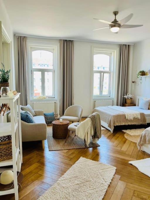 Modernes Design Apartment Vienna Esterno foto
